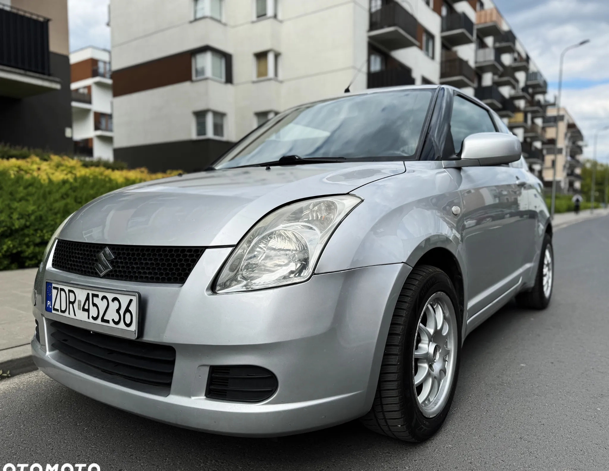 Suzuki Swift cena 14999 przebieg: 229000, rok produkcji 2005 z Warszawa małe 326